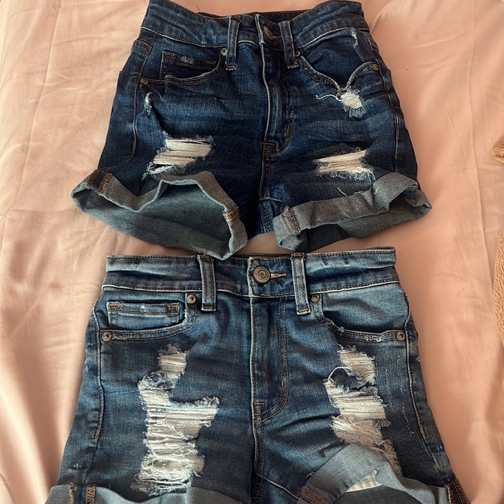 000 high rise aeropostale shorts .